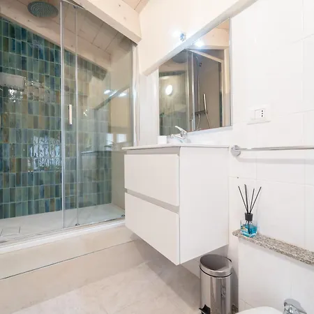 La Nassa Apartment *